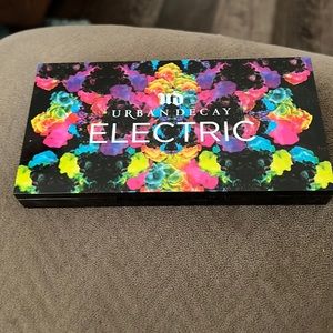 Urban Decay Electric Palette
